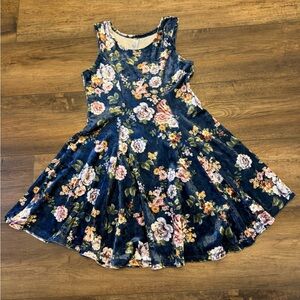Beautees floral velvet dress girls size 10